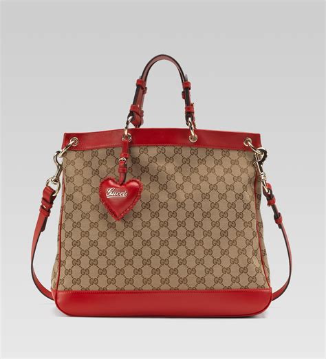 gucci heart shaped purse